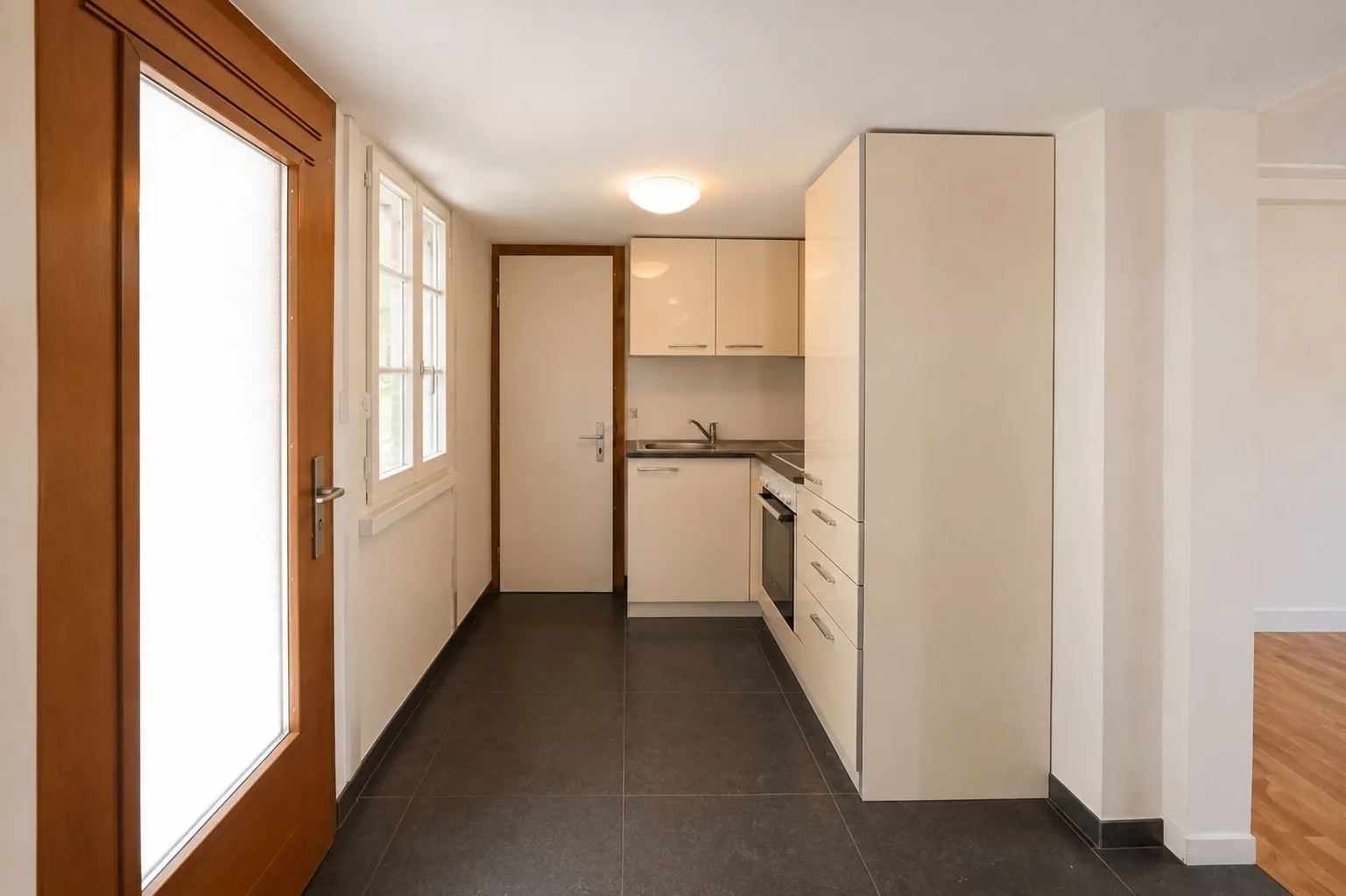 Aufnahme 11 von 22 — Friedhofweg 4, Huttwil